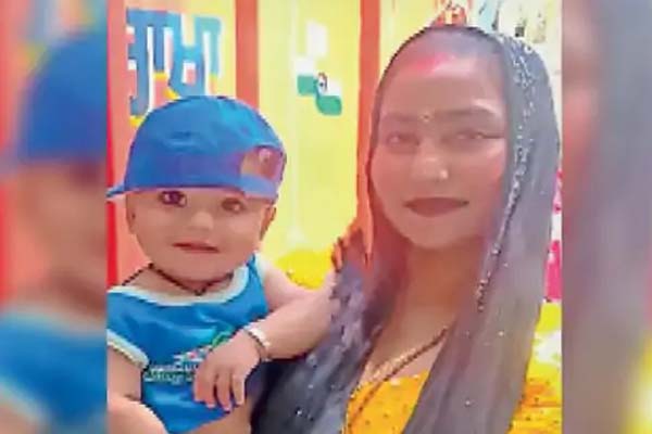 ਲੁਧਿਆਣਾ ਵਿਚ ਮਾਂ-ਪੁੱਤ ਨੂੰ ਟਰੱਕ ਨੇ ਦਰੜਿਆ ਲੁਧਿਆਣਾ ਵਿਚ ਮਾਂ-ਪੁੱਤ ਨੂੰ ਟਰੱਕ ਨੇ ਦਰੜਿਆ