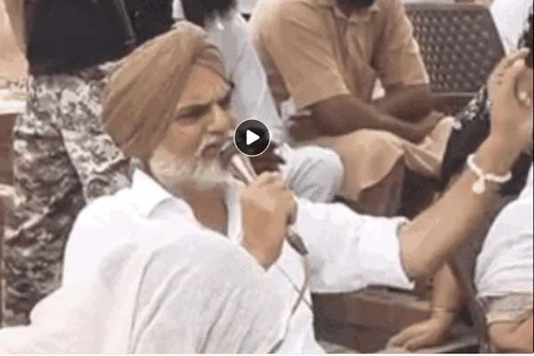 ਗੈਂਗਸਟਰਾਂ ਨੂੰ ਵੀਆਈਪੀ ਟਰੀਟਮੈਂਟ ਦੇਣ ’ਤੇ ਭੜਕੇ ਮੂਸੇਵਾਲਾ ਦੇ ਪਿਤਾ ਗੈਂਗਸਟਰਾਂ ਨੂੰ ਵੀਆਈਪੀ ਟਰੀਟਮੈਂਟ ਦੇਣ ’ਤੇ ਭੜਕੇ ਮੂਸੇਵਾਲਾ ਦੇ ਪਿਤਾ