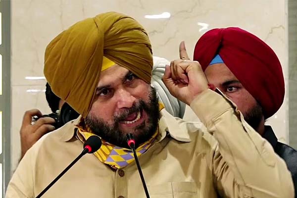 ਪੰਜਾਬ ਕਾਂਗਰਸ ਦੇ ਨੇਤਾ ਨਵਜੋਤ ਸਿੱਧੂ ਨੂੰ ਵੱਡੀ ਰਾਹਤ ਪੰਜਾਬ ਕਾਂਗਰਸ ਦੇ ਨੇਤਾ ਨਵਜੋਤ ਸਿੱਧੂ ਨੂੰ ਵੱਡੀ ਰਾਹਤ