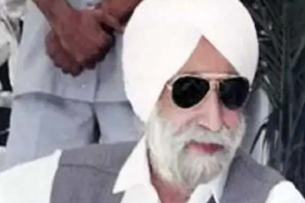 ਸਾਬਕਾ ਮੁੱਖ ਮੰਤਰੀ ਬੇਅੰਤ ਸਿੰਘ ਦੀ ਕੋਠੀ ਖਾਲੀ ਕਰਨ ਦੇ ਹੁਕਮ ਸਾਬਕਾ ਮੁੱਖ ਮੰਤਰੀ ਬੇਅੰਤ ਸਿੰਘ ਦੀ ਕੋਠੀ ਖਾਲੀ ਕਰਨ ਦੇ ਹੁਕਮ