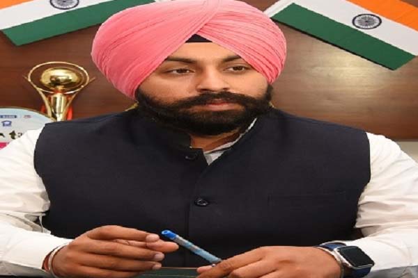 ਪੰਜਾਬੀਆਂ ਸਣੇ ਕਈ ਭਾਰਤੀ ਲੀਬੀਆ ਵਿਚ ਫਸੇ ਪੰਜਾਬੀਆਂ ਸਣੇ ਕਈ ਭਾਰਤੀ ਲੀਬੀਆ ਵਿਚ ਫਸੇ